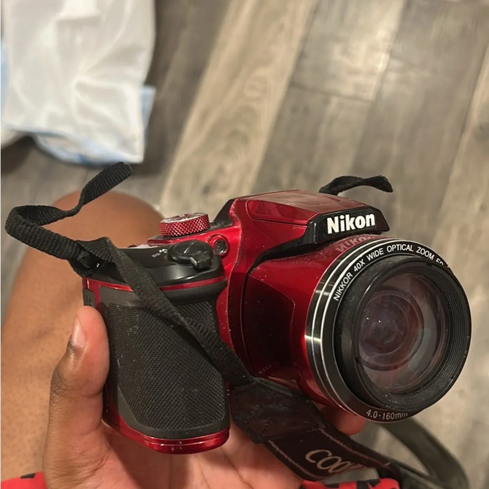 Nikon COOLPIX B500 Vibrant Red Camera